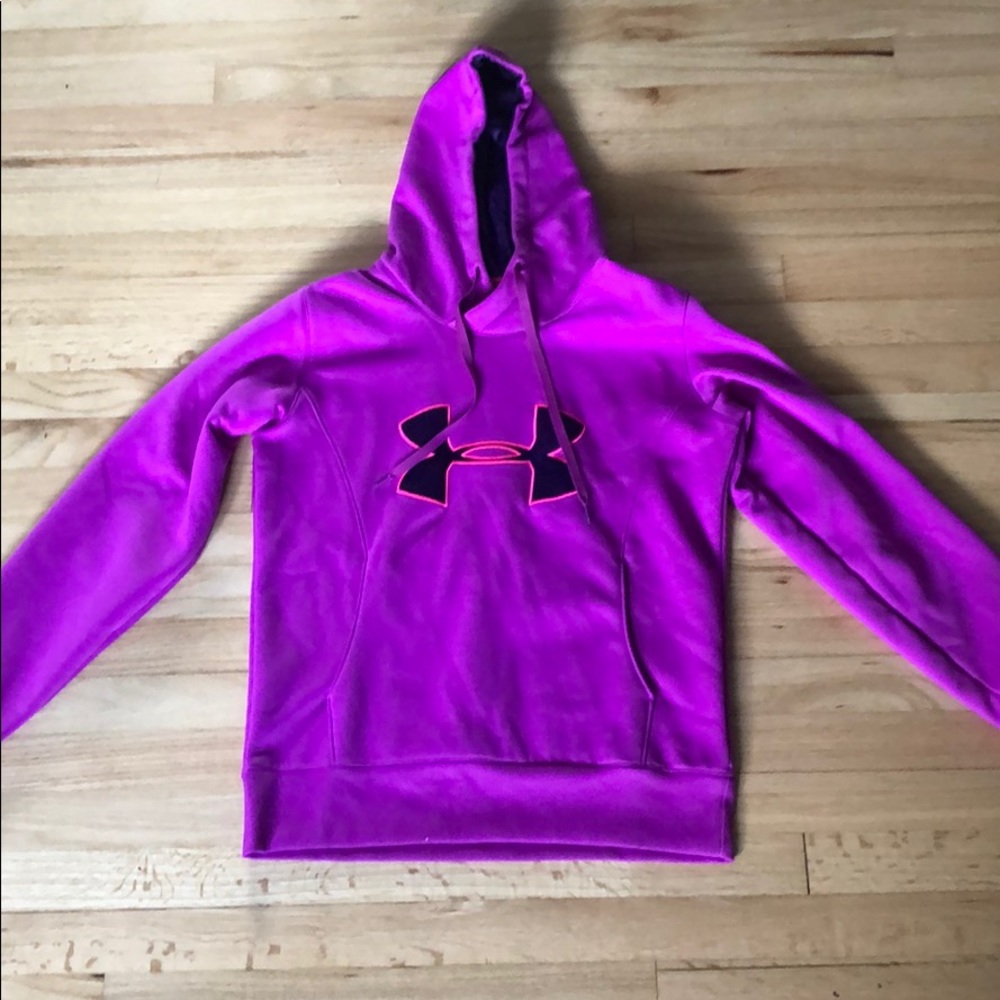 Under Armour hoodie